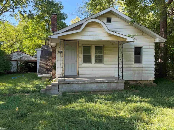 1051 W Yale Ave, Flint, MI 48505