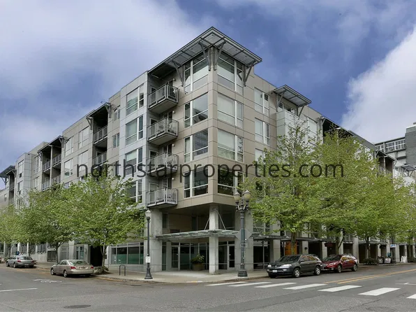 1125 NW 9th Ave APT 219, Portland, OR 97209
