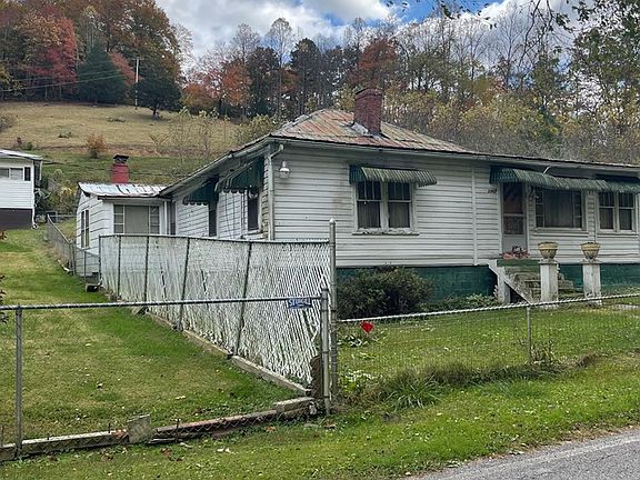 3967 Highway 2036, Roxana, KY 41848 | MLS #123571 | Zillow