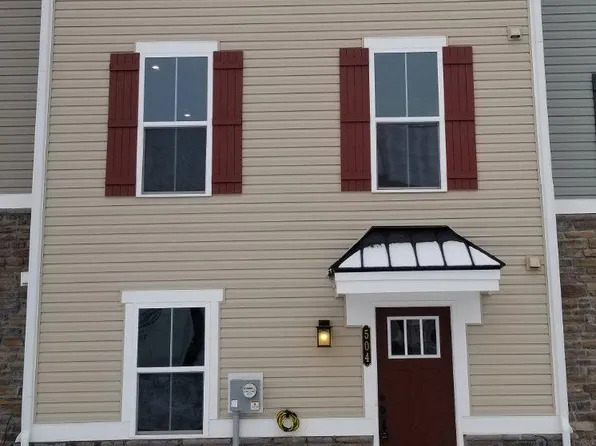 504 Holywell Dr, Malvern, PA 19355