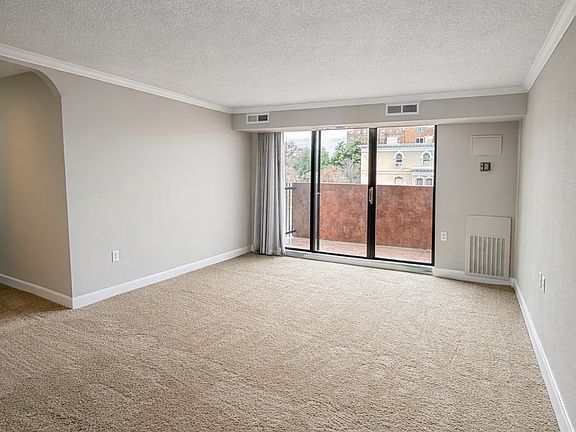 3rd image of 520 W Franklin St #1-0403