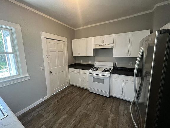 5th image of 740 Neland Ave SE