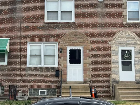 6162 Montague St, Philadelphia, PA 19135