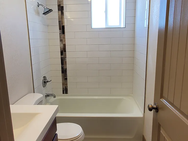 109 Anna Ct #7F — Photo 8