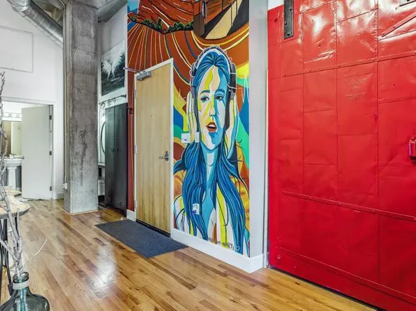 2500 Walnut St APT 211, Denver, CO 80205