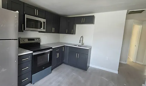 245 Cincinnati Ave #243 Photo 1