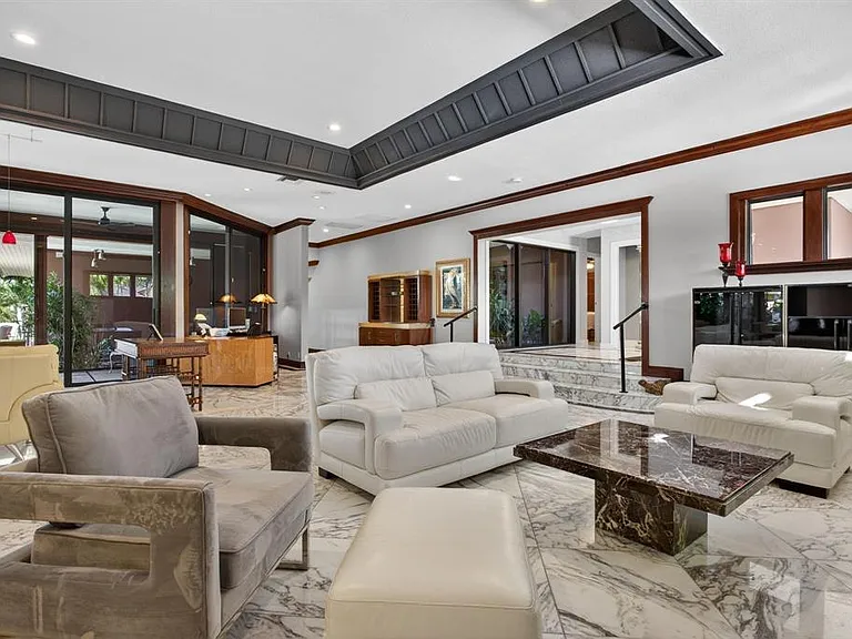 3170 Estates Dr — Photo 16