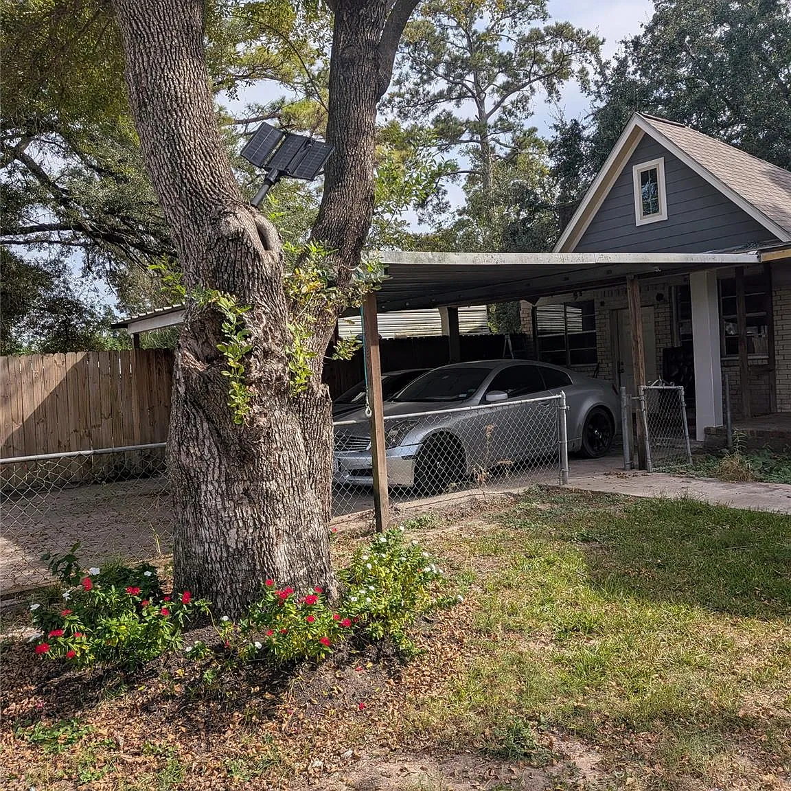 2 bed, 2.0 bath, 1801 sqft, $1,900 — Photo 3