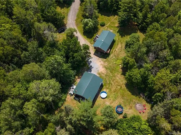 44 Eagle Rock Rd, Westfield, NB E5K 3X7