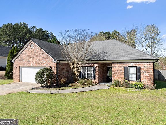 4th image of 716 Michael Dr