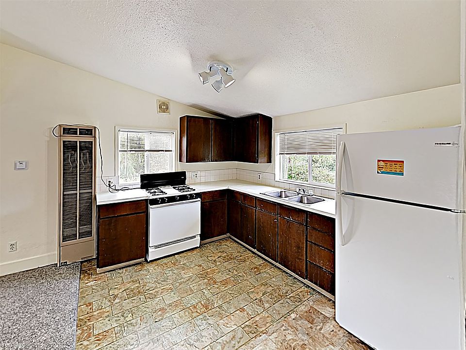 1st image of 27031 128th Pl SE APT A