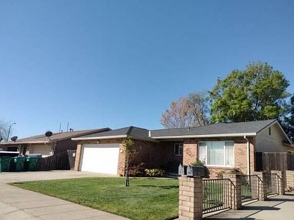 2nd image of 209 N Rutledge Dr