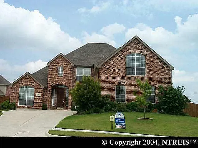 715 Wheaton Ct — Photo 4