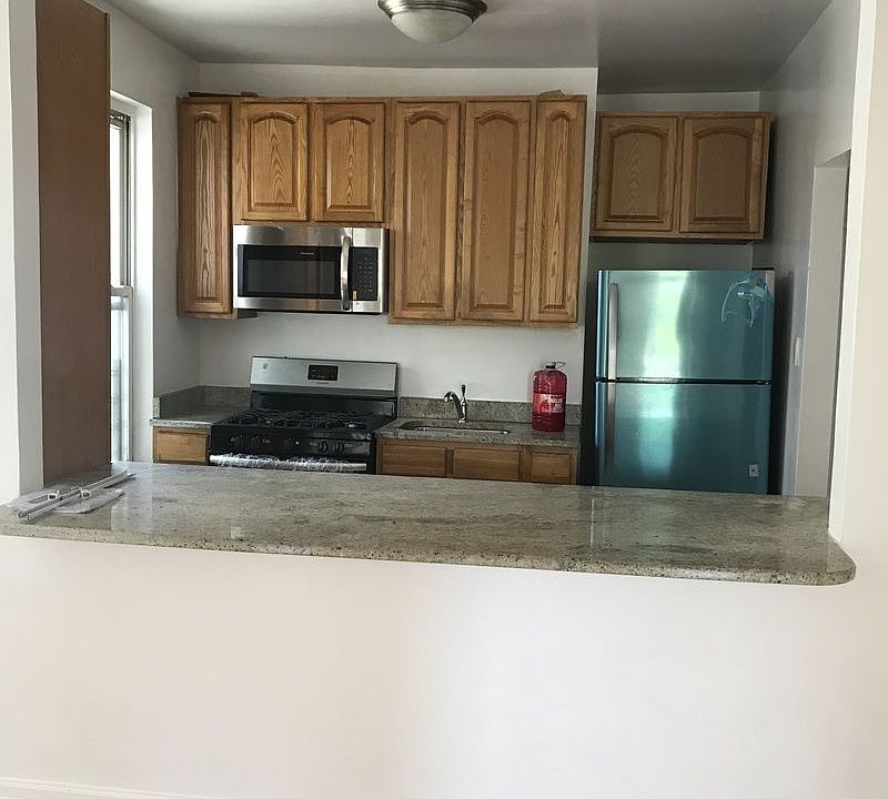 1st image of 437 27th Ave APT 3F