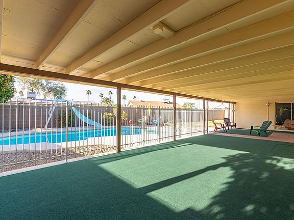 3rd image of 2628 W La Senda Cir