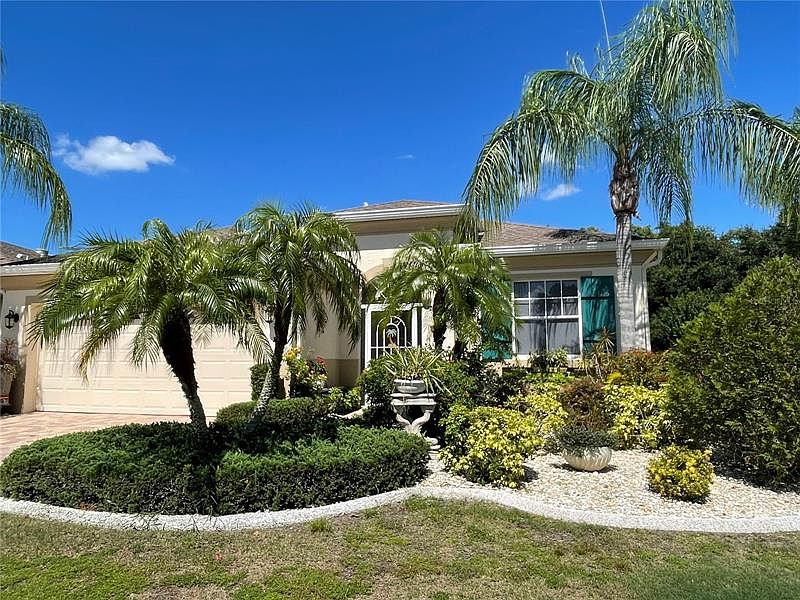 1st image of 822 King Leon Way