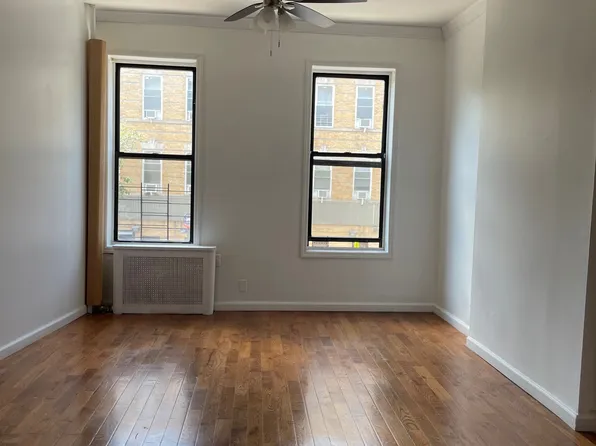 115 Ralph Avenue image 6 of 6