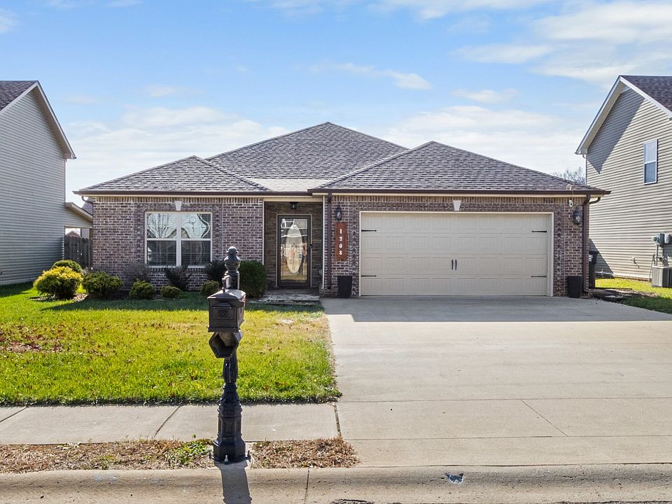 1st image of 1208 Gentry Dr