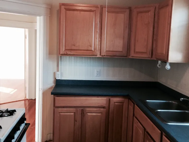126 Elton St #2 — Photo 11