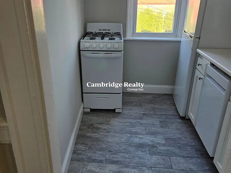 1197 Commonwealth Ave #11T — Photo 4