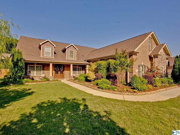 2nd image of 7097 Jacks Creek Ln SE
