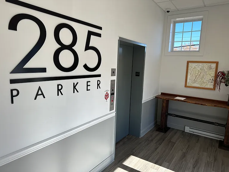 285 Parker Ave #3B — Photo 8