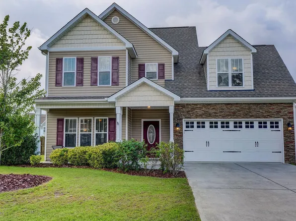 201 River Oats Ct, Holly Ridge, NC 28445