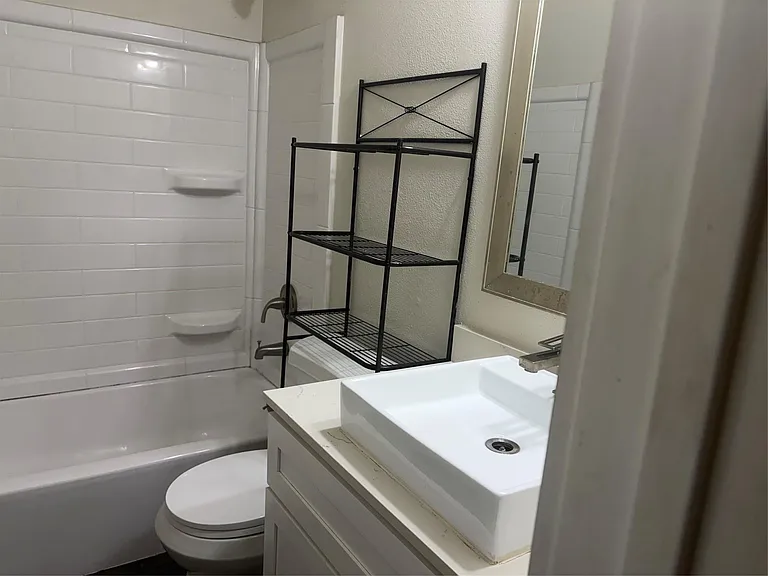 3503 Harmon Ave #102 — Photo 7
