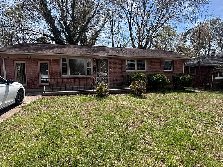 340 Guilford St — Photo 1