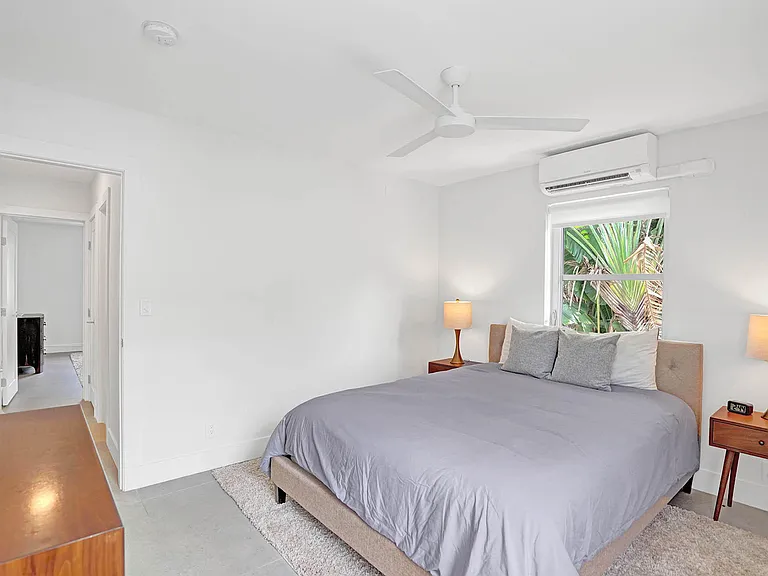 625 NE 13th Ave #2 — Photo 8