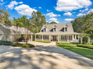 22440 Sea Cliff Dr, Fairhope, AL 36532