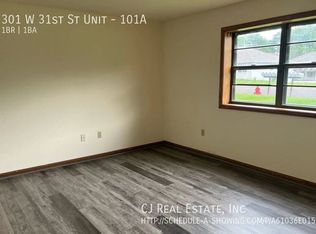 301 W 31st St #101-A, Higginsville, MO 64037