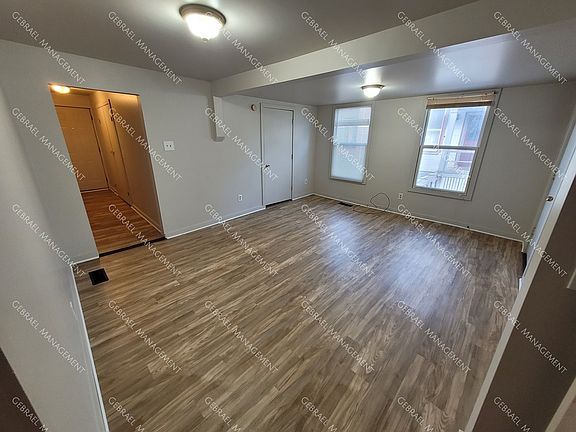 3rd image of 804 S Webster St Unit 2