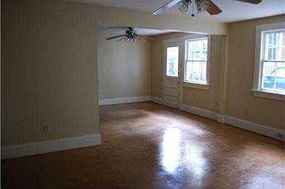 2nd image of 819 Soniat St