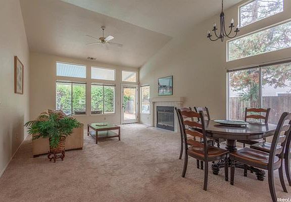 4th image of 15175 Reynosa Dr