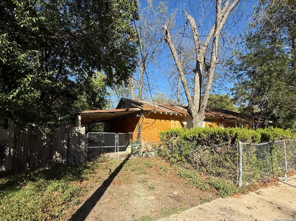 1033 Saldana, San Antonio, TX 78225