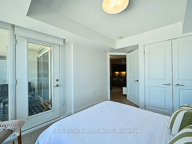 125 Western Battery Rd #913 — Photo 7