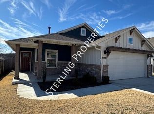 253 Park Ln, Harrah, OK 73045