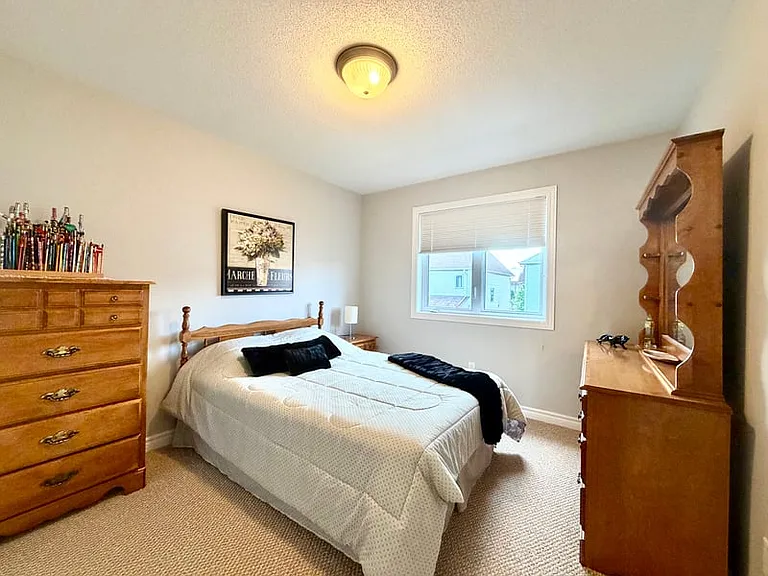 314 Oakcrest Way — Photo 9