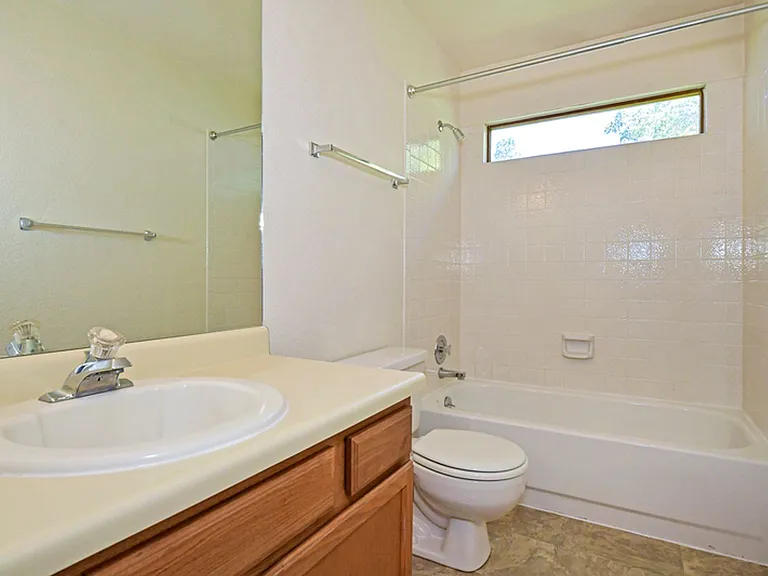 8380 Wilmington Dr — Photo 17