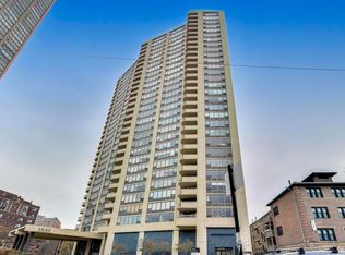 3930 N Pine Grove Ave APT 2912, Chicago, IL 60613