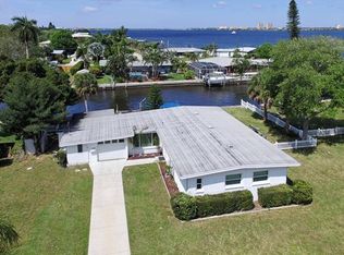 210 22nd St NE, Bradenton, FL 34208