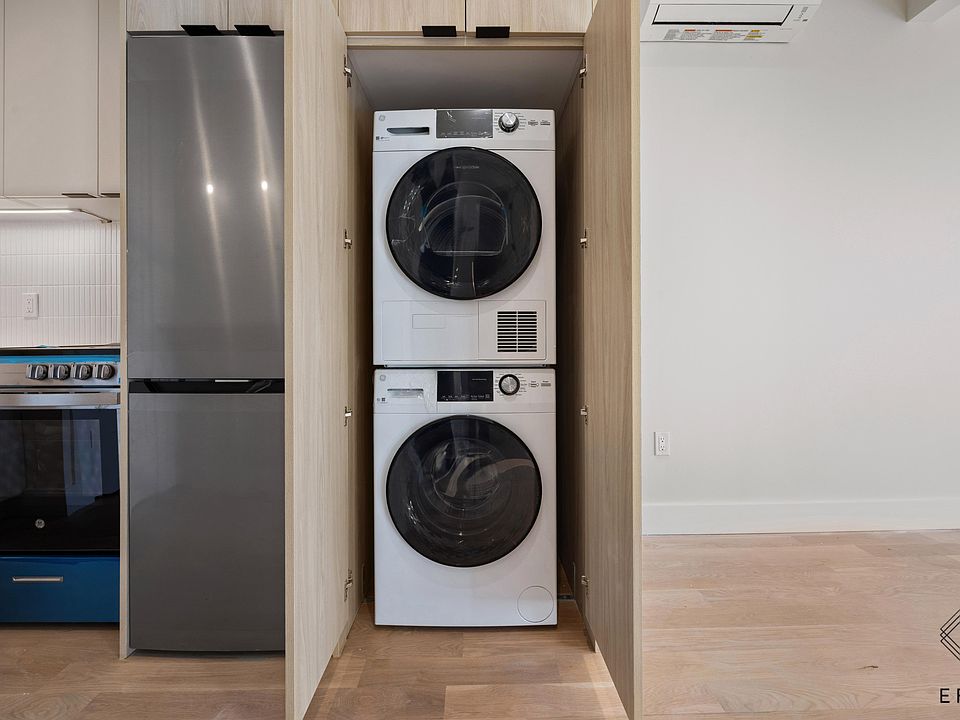 1st image of 1080 Rogers Ave #4L