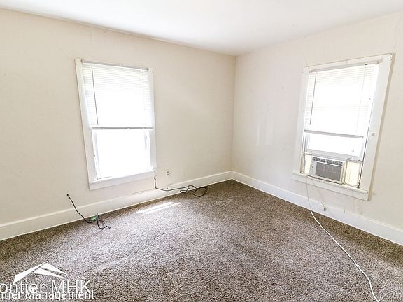 4th image of 1131 Vattier St APT 4