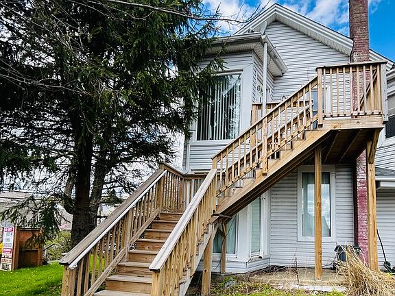 2nd image of 1429 Pocono Blvd APT 202