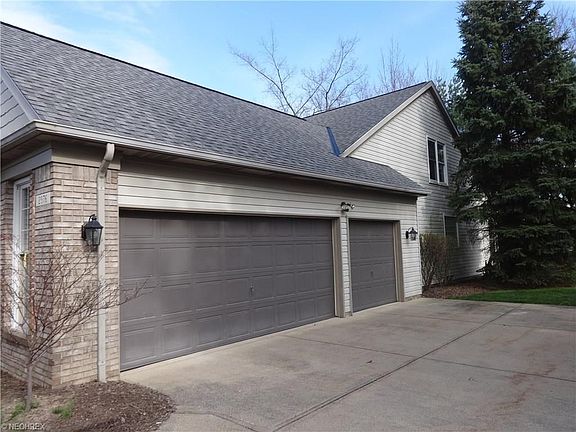 3 car side loading garage