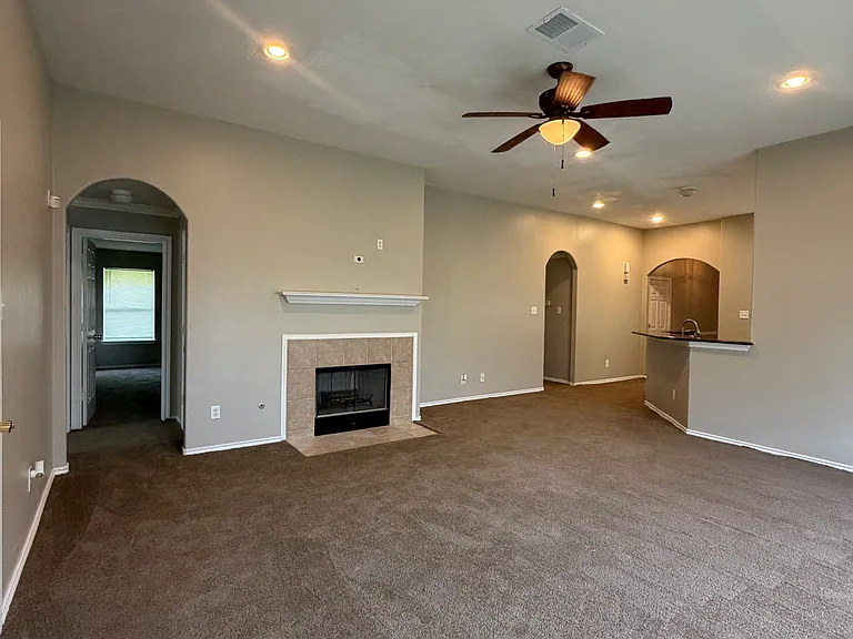 9119 Melody Park Ln — Photo 8