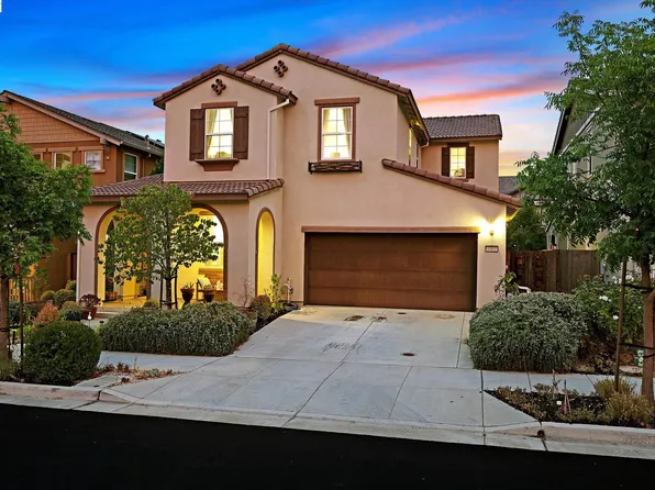 6460 Godani St, Gilroy, CA 95020