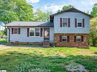 201 Amy Ln, Easley, SC 29640