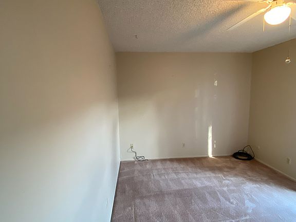 3rd image of 1541 Wyoming Ave #1-B-1
